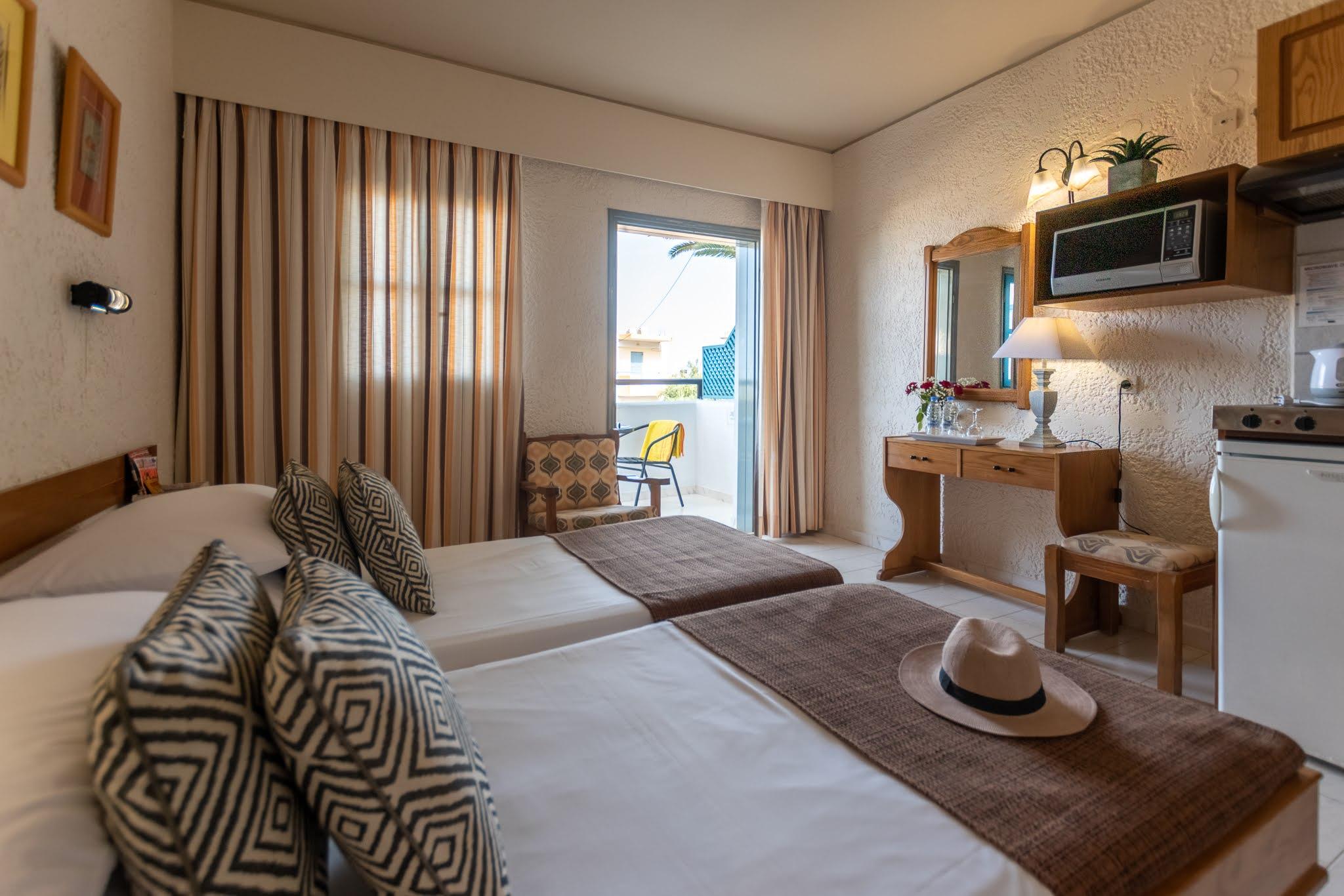 Dedalos Hotel Malia Dış mekan fotoğraf